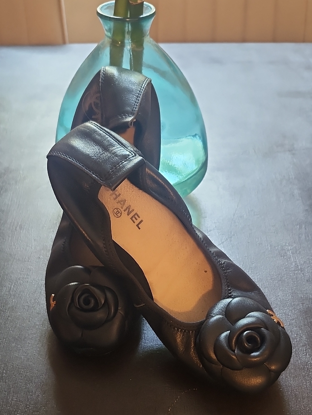 Black Leather Camellia Ballet Flat